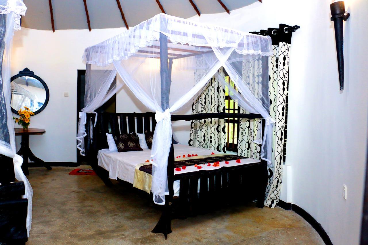 Turtle Watch Cabana Tangalle Exterior foto